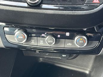 Vauxhall Corsa Electric 50kwh Design Hatchback 5dr Electric Auto (136 Ps)