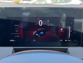 Vauxhall Astra Electric 54kwh Ultimate Hatchback 5dr Electric Auto (156 Ps)