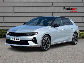 Vauxhall Astra Electric 54kwh Ultimate Hatchback 5dr Electric Auto (156 Ps)