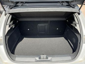 Vauxhall Astra Electric 54kwh Gs Hatchback 5dr Electric Auto (156 Ps)