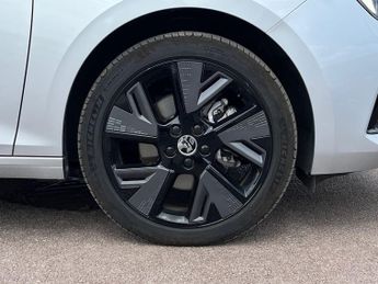 Vauxhall Astra Electric 54kwh Gs Hatchback 5dr Electric Auto (156 Ps)