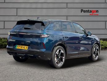 Vauxhall Grandland Electric 73kwh Ultimate Suv 5dr Electric Auto (213 Ps)
