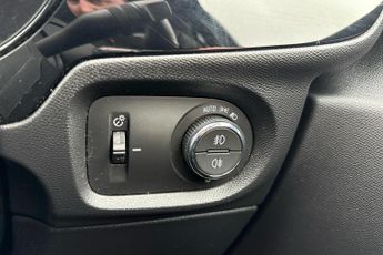 Vauxhall Corsa Electric 50kwh Elite Nav Hatchback 5dr Electric Auto (7.4kw Charger) (136