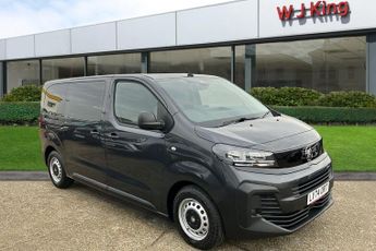 Vauxhall Vivaro 49kWh Combi M MPV 5dr Electric Auto MWB (9 Seat, 7.4kW Charger) 