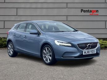 Volvo V40 2.0 T3 Inscription Hatchback 5dr Petrol Manual Euro 6 (s/s) (152