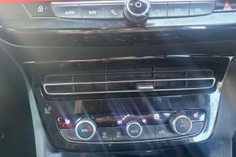 Vauxhall Mokka Electric 50kwh Sri Premium Suv 5dr Electric Auto (136 Ps)
