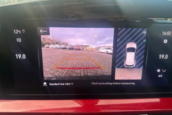 Vauxhall Mokka Electric 50kwh Sri Premium Suv 5dr Electric Auto (136 Ps)