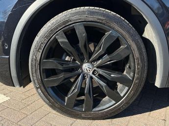 Volkswagen Tiguan 2.0 Tdi R Line Tech Suv 5dr Diesel Dsg Euro 6 (s/s) (150 Ps)