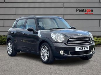 MINI Countryman 1.6 Cooper Suv 5dr Petrol Manual Euro 6 (s/s) (122 Ps)