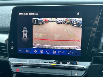 Renault Megane E Tech Comfort Range 60kwh Evolution Hatchback 5dr Electric Auto (220 P