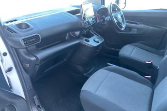 Vauxhall Combo 1.5 Turbo D 2300 Edition Panel Van 4dr Diesel Auto L2 H1 Euro 6 