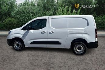 Vauxhall Combo 1.5 Turbo D 2300 Edition Panel Van 4dr Diesel Auto L2 H1 Euro 6 