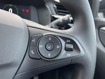 Vauxhall Corsa Electric 50kwh Design Hatchback 5dr Electric Auto (136 Ps)