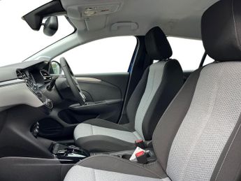 Vauxhall Corsa Electric 50kwh Design Hatchback 5dr Electric Auto (136 Ps)