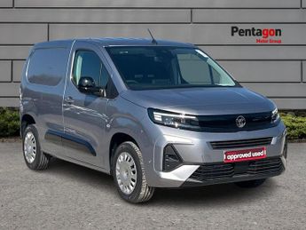 Vauxhall Combo 1.5 Turbo D 2300 Pro Panel Van 5dr Diesel Manual Swb Euro 6 (s/s