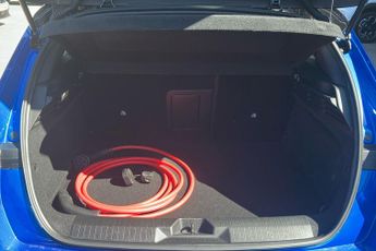 Vauxhall Astra Electric 54kwh Ultimate Hatchback 5dr Electric Auto (156 Ps)