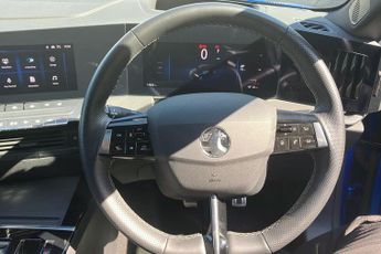 Vauxhall Astra Electric 54kwh Ultimate Hatchback 5dr Electric Auto (156 Ps)