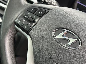 Hyundai Tucson 1.6 Crdi Mhev Premium Se Suv 5dr Diesel Hybrid Dct Euro 6 (s/s) 