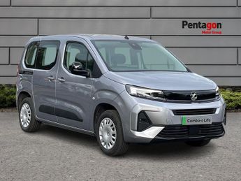 Vauxhall Combo 52kwh Design MPV 5dr Electric Auto (7.4kw Charger) (136 Ps)