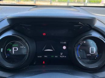Toyota Yaris 1.5 Vvt H Excel Hatchback 5dr Petrol Hybrid E CVT Euro 6 (s/s) (