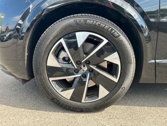 Vauxhall Grandland Electric 73kwh Gs Suv 5dr Electric Auto (213 Ps)