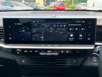 Vauxhall Grandland Electric 73kwh Gs Suv 5dr Electric Auto (213 Ps)