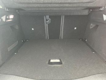 Vauxhall Grandland Electric 73kwh Gs Suv 5dr Electric Auto (213 Ps)