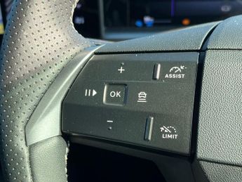 Vauxhall Grandland Electric 73kwh Gs Suv 5dr Electric Auto (213 Ps)