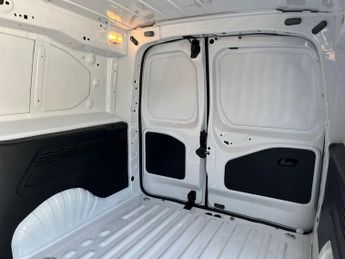 Vauxhall Combo E 52kwh Pro Xl Panel Van 6dr Electric Auto Lwb (7.4kw Charger) (13