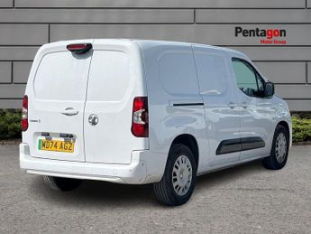 Vauxhall Combo E 52kwh Pro Xl Panel Van 6dr Electric Auto Lwb (7.4kw Charger) (13