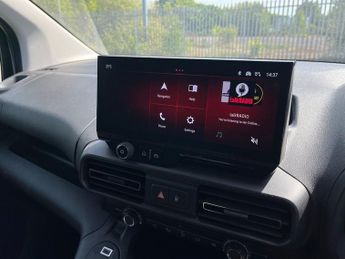 Vauxhall Combo E 52kwh Pro Xl Panel Van 6dr Electric Auto Lwb (7.4kw Charger) (13