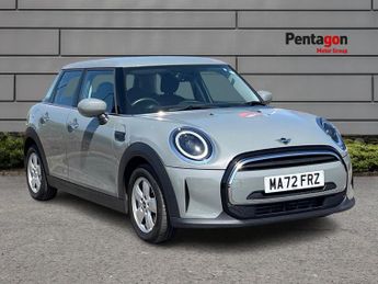 MINI Hatch 1.5 Cooper Classic Hatchback 5dr Petrol Steptronic Euro 6 (s/s) 