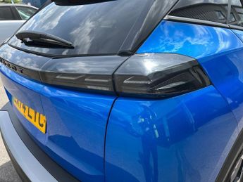 Peugeot E 2008 50kwh Allure Suv 5dr Electric Auto (7kw Charger) (136 Ps)