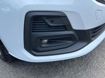 Ford Transit Connect 1.5 240 Ecoboost Trend Panel Van 5dr Petrol Plug In Hybrid Auto 