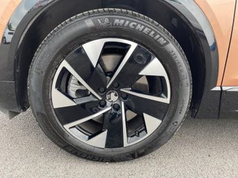 Vauxhall Grandland Electric 73kwh Gs Suv 5dr Electric Auto (213 Ps)