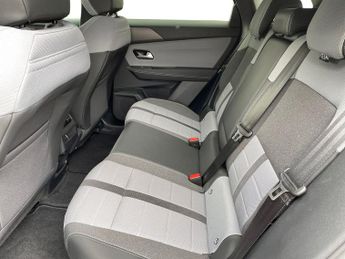 Vauxhall Grandland Electric 73kwh Gs Suv 5dr Electric Auto (213 Ps)