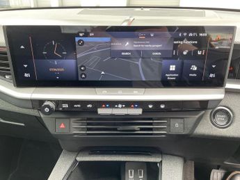 Vauxhall Grandland Electric 73kwh Gs Suv 5dr Electric Auto (213 Ps)