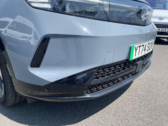 Vauxhall Grandland Electric 73kwh Ultimate Suv 5dr Electric Auto (213 Ps)
