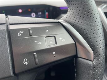 Vauxhall Grandland Electric 73kwh Gs Suv 5dr Electric Auto (213 Ps)