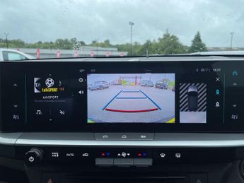 Vauxhall Grandland Electric 73kwh Gs Suv 5dr Electric Auto (213 Ps)