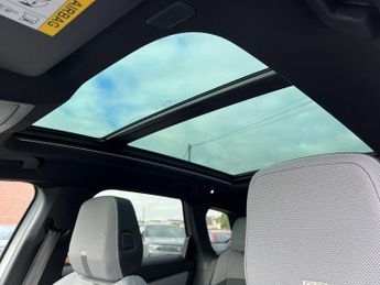 Vauxhall Grandland Electric 73kwh Ultimate Suv 5dr Electric Auto (213 Ps)