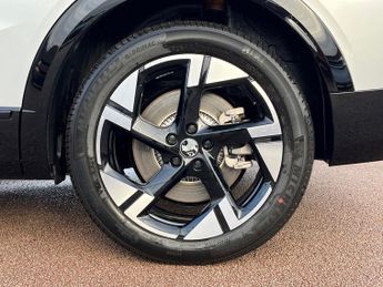 Vauxhall Grandland Electric 73kwh Ultimate Suv 5dr Electric Auto (213 Ps)
