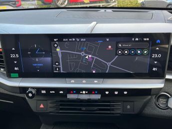 Vauxhall Grandland Electric 73kwh Ultimate Suv 5dr Electric Auto (213 Ps)