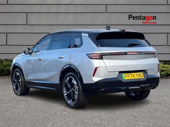 Vauxhall Grandland Electric 73kwh Ultimate Suv 5dr Electric Auto (213 Ps)