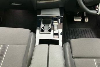 Vauxhall Astra Electric 54kwh Gs Hatchback 5dr Electric Auto (156 Ps)