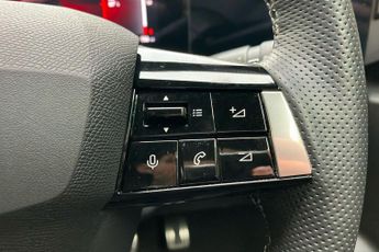 Vauxhall Astra Electric 54kwh Gs Hatchback 5dr Electric Auto (156 Ps)