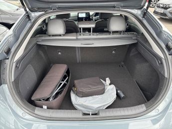 Hyundai Ioniq 38.3kwh Premium Se Hatchback 5dr Electric Auto (136 Ps)