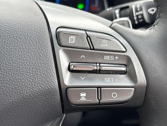 Hyundai Ioniq 38.3kwh Premium Se Hatchback 5dr Electric Auto (136 Ps)