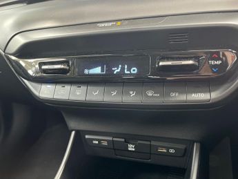 Hyundai Bayon 1.0 T Gdi Mhev Premium Suv 5dr Petrol Hybrid Dct Euro 6 (s/s) (1