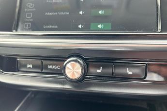 MG MG5 EV 52.5kwh Exclusive Estate 5dr Electric Auto (156 Ps)